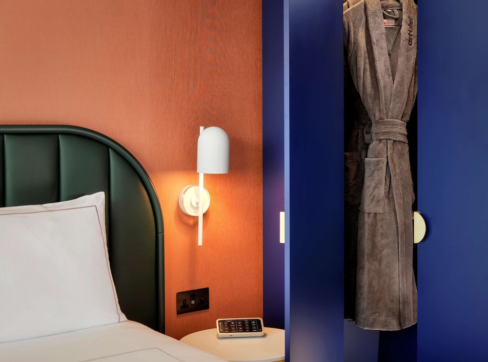 artotel london battersea power station powered by radisson hotels