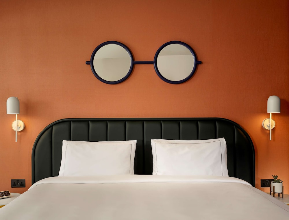 artotel london battersea power station powered by radisson hotels