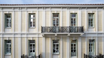 athinaidos quarters by kandk