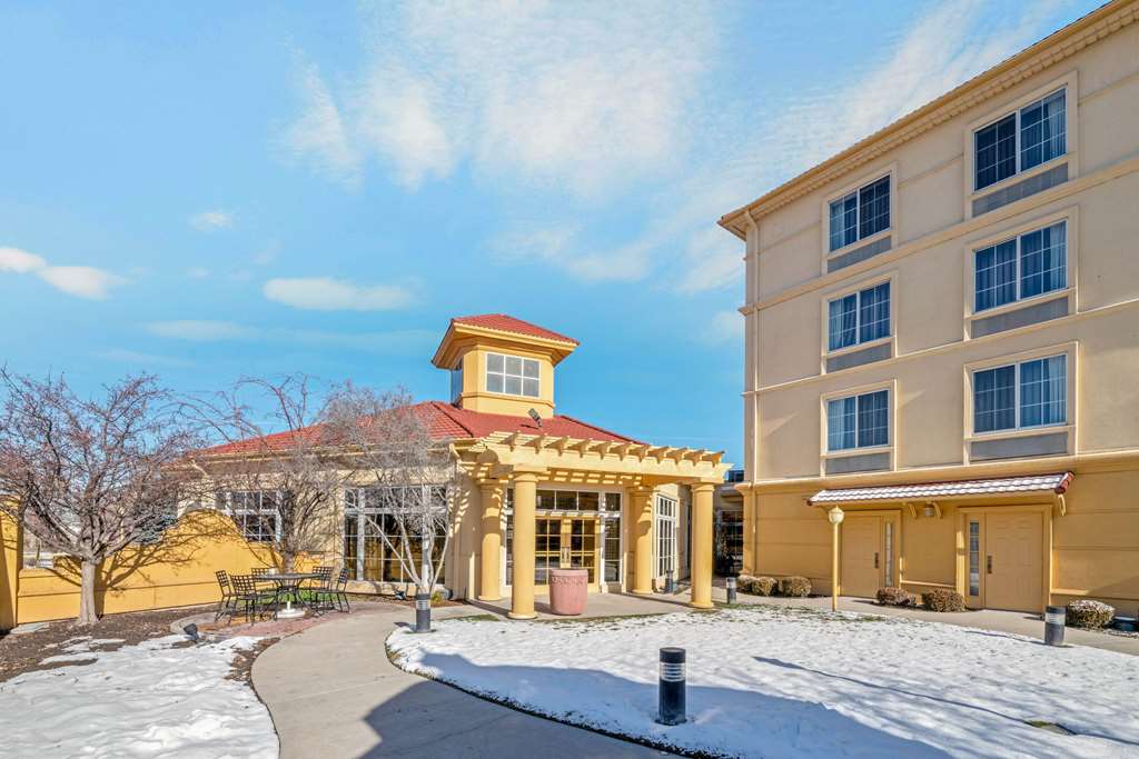 la quinta inn suites by wyndham salt lake city air