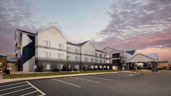 fairfield inn and suites by marriott salt lake city airport