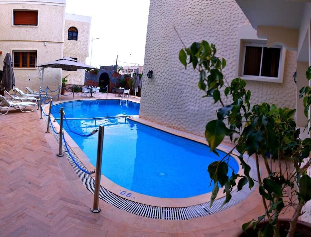 al jasira hotel