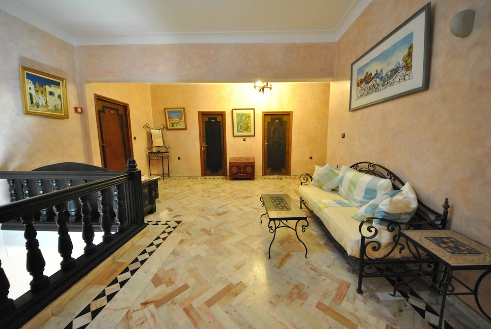 al jasira hotel