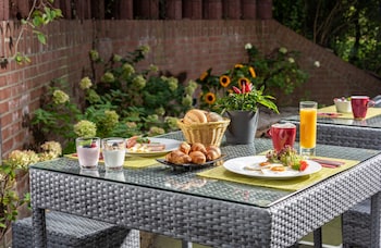 leonardo hotel hamburg elbbruecken