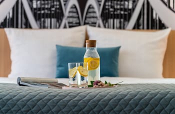 leonardo hotel hamburg elbbruecken