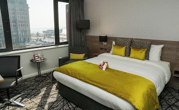 crowne plaza liverpool city centre by ihg