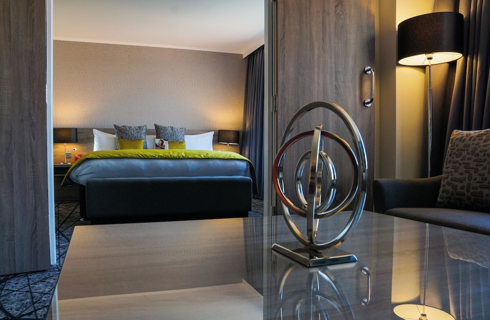 crowne plaza liverpool city centre by ihg