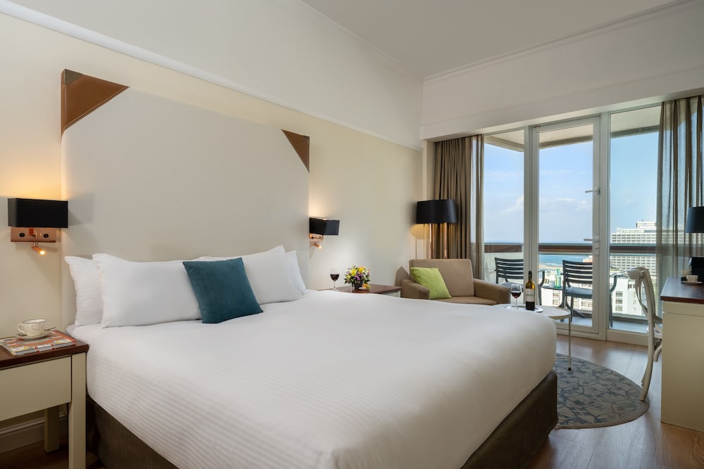 herods hotel tel aviv by the beach