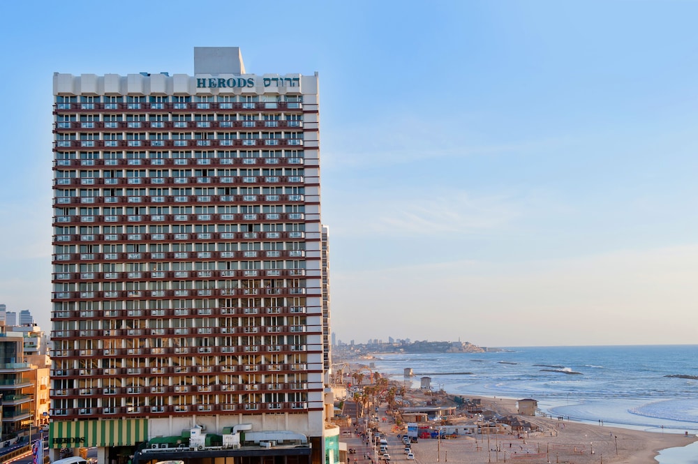 herods hotel tel aviv by the beach