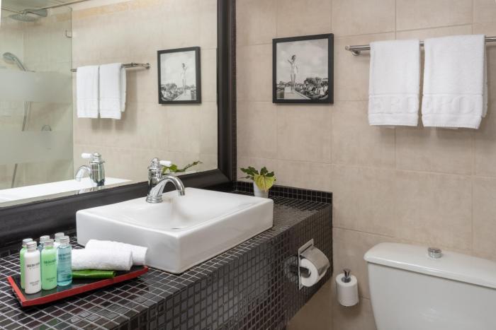 herods hotel tel aviv by the beach