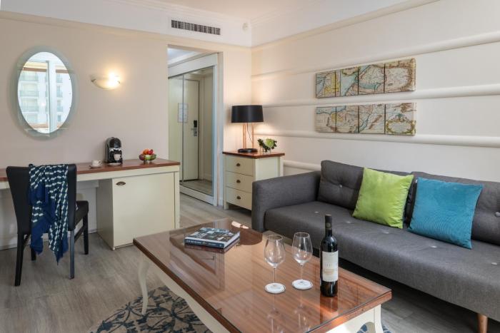 herods hotel tel aviv by the beach