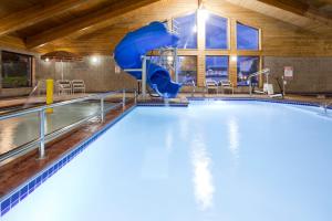 Americinn By Wyndham Fargo West Acres,Wahpeton>>Fargo,3 star