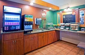 Americinn By Wyndham Fargo West Acres,Wahpeton>>Fargo,3 star