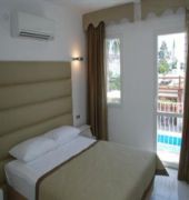 the corner boutique hotel