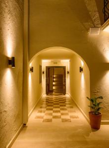 the corner boutique hotel