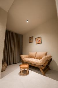 the corner boutique hotel