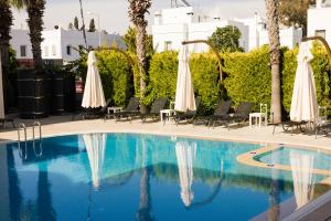 the corner boutique hotel