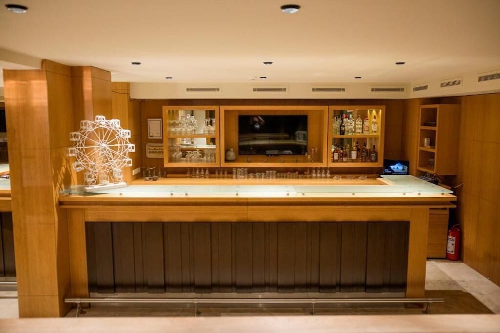 the corner boutique hotel