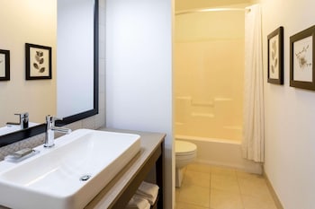 country inn and suites by radisson fargo nd