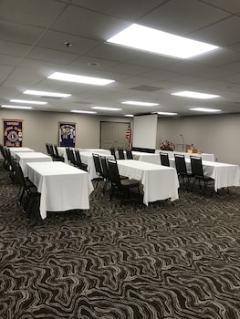 Country Inn & Suites By Radisson, Fargo, Nd,North Dakota>>Fargo,3 star