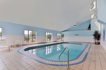 country inn and suites by radisson fargo nd