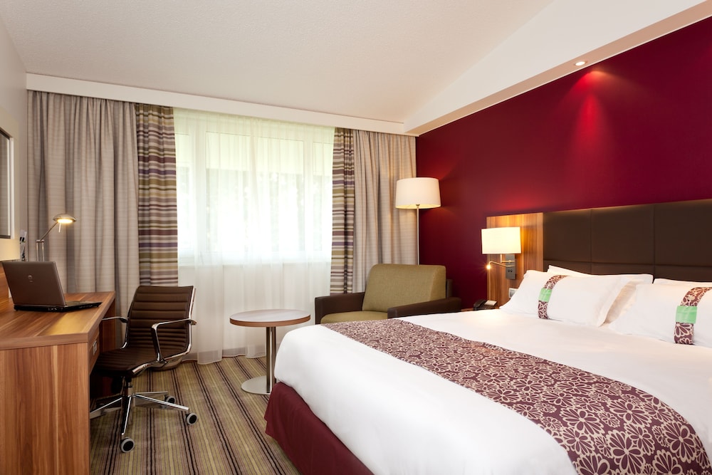 holiday inn lille ouest englos by ihg
