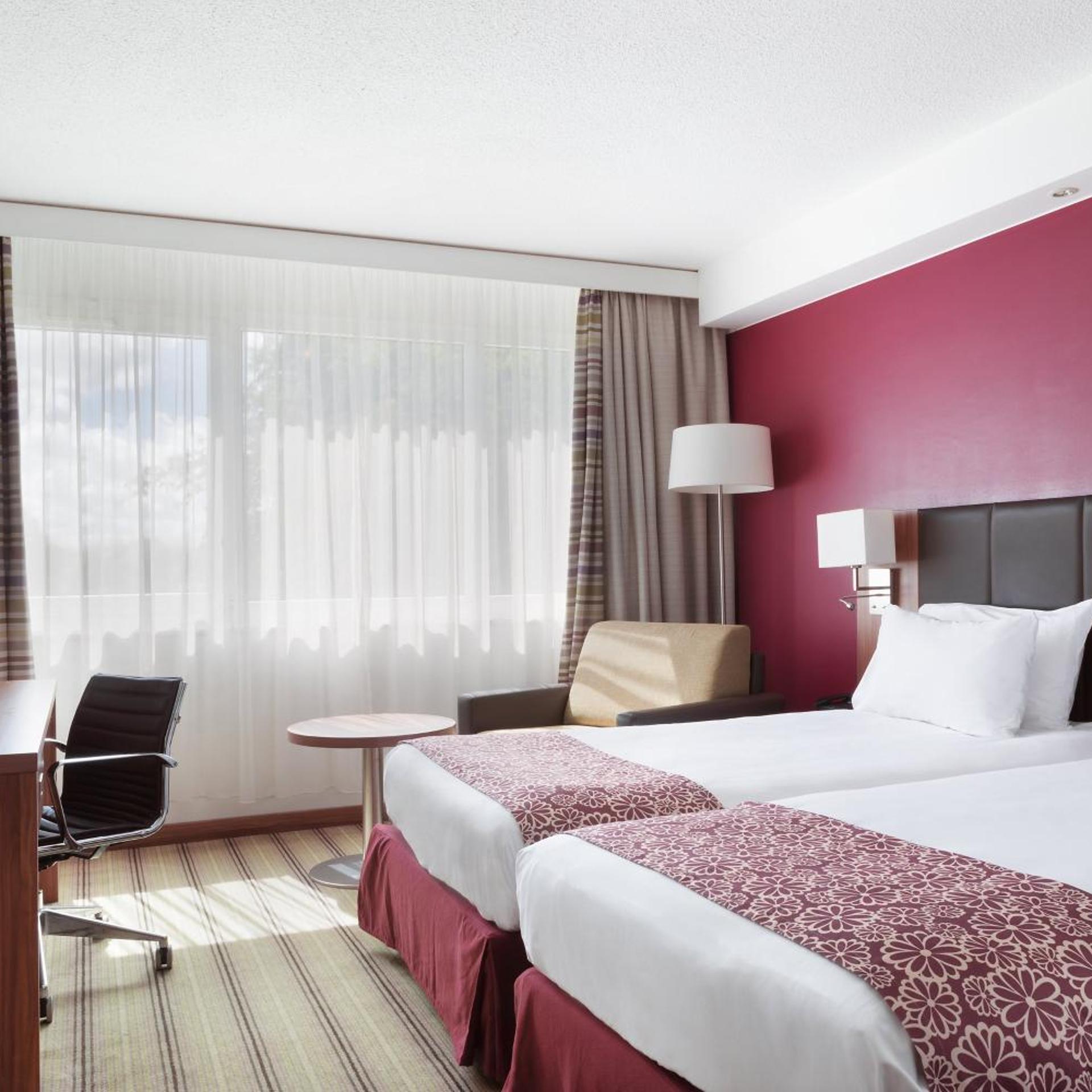 holiday inn lille ouest englos by ihg