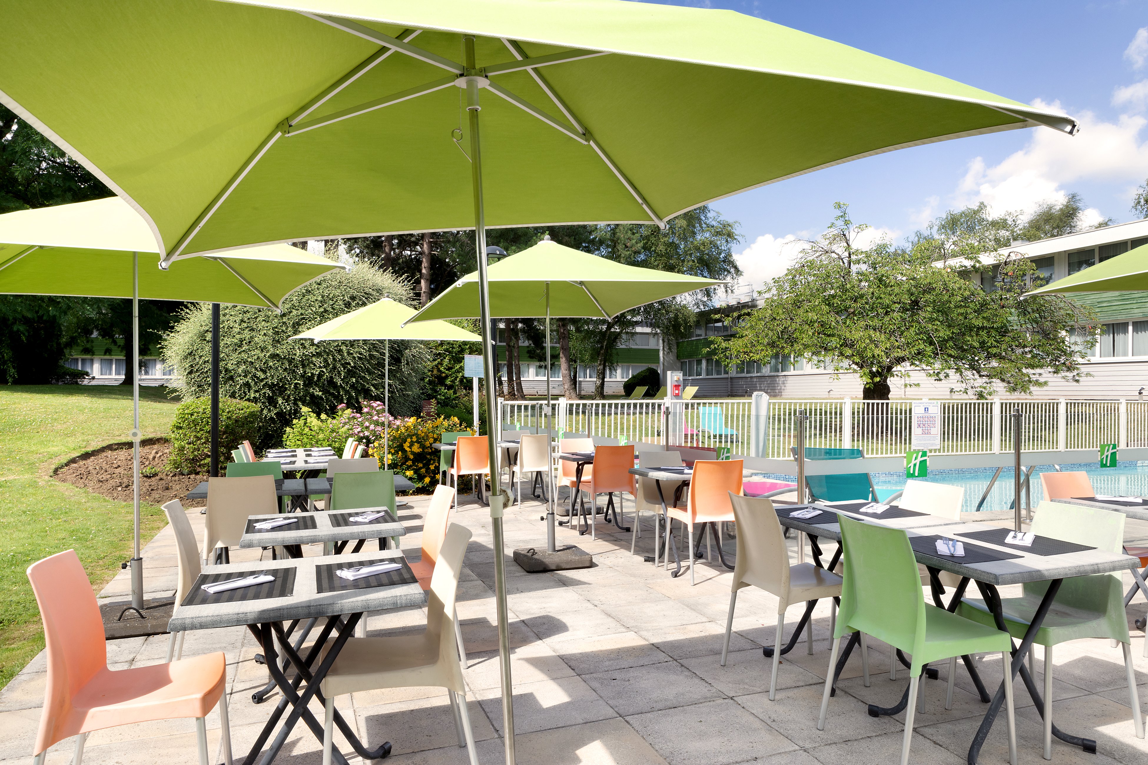 holiday inn lille ouest englos by ihg