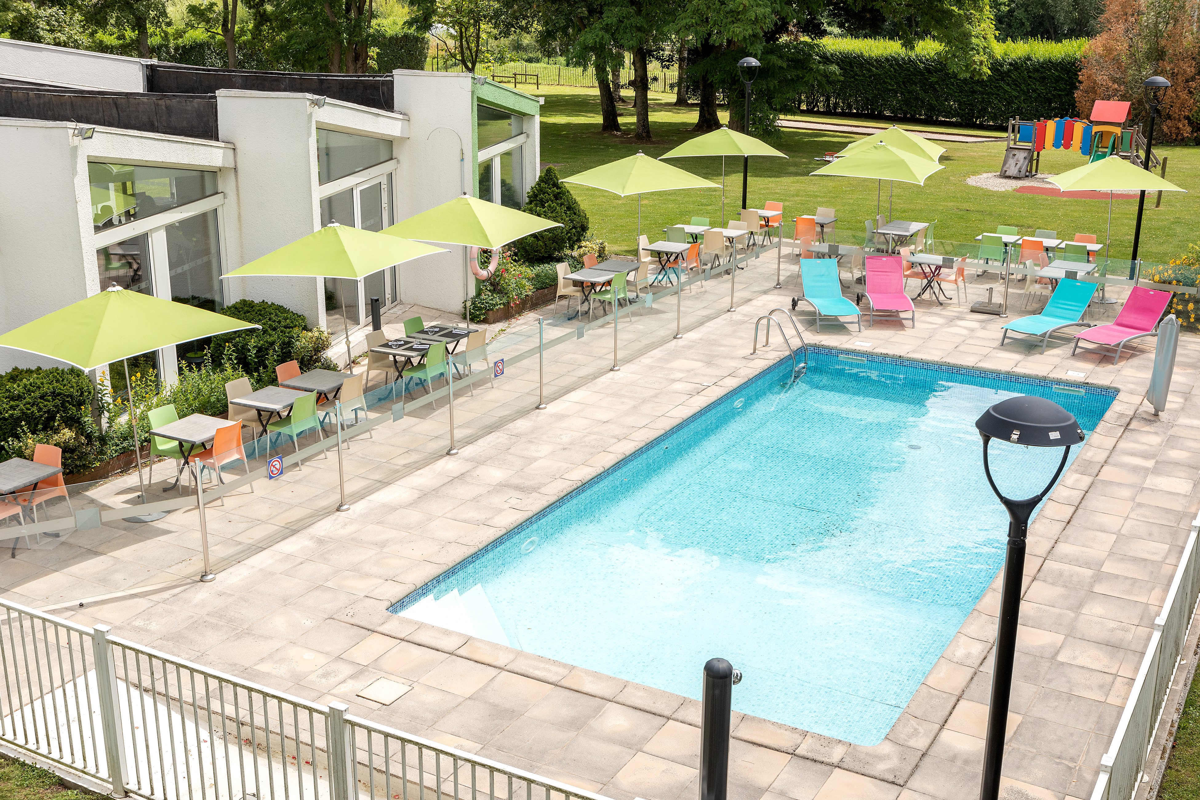 holiday inn lille ouest englos by ihg