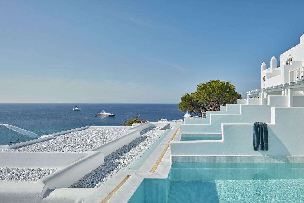 myconian ambassador hotel relais and chateaux