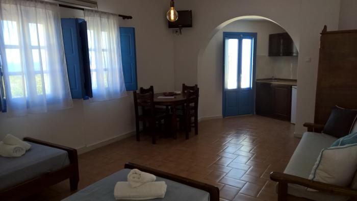 laokasti villas and restaurant