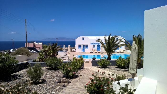 laokasti villas and restaurant