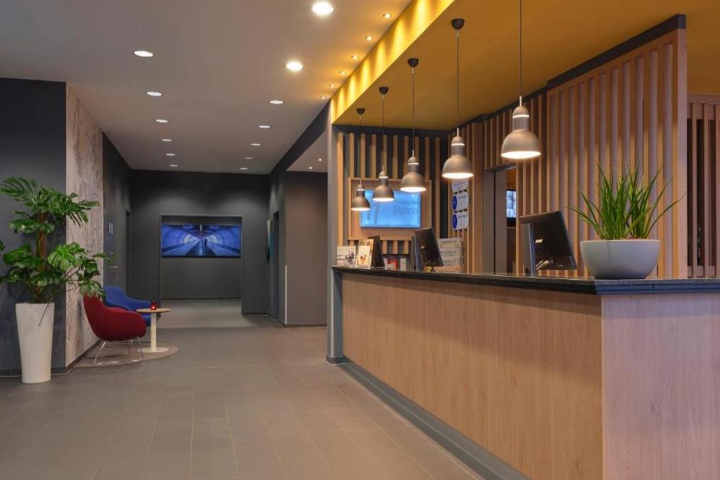 holiday inn express duesseldorf city nord by ihg