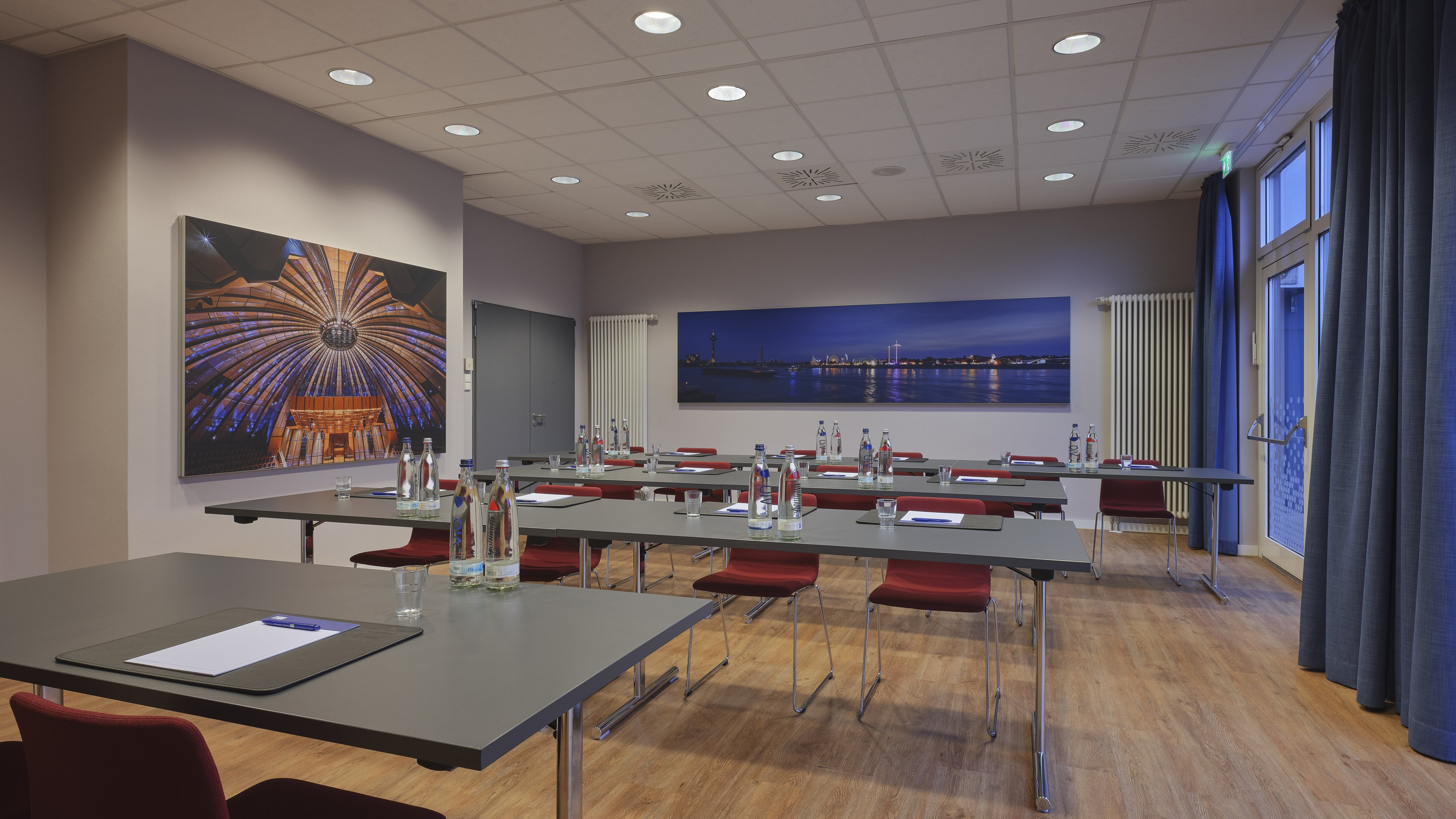 holiday inn express duesseldorf city nord by ihg