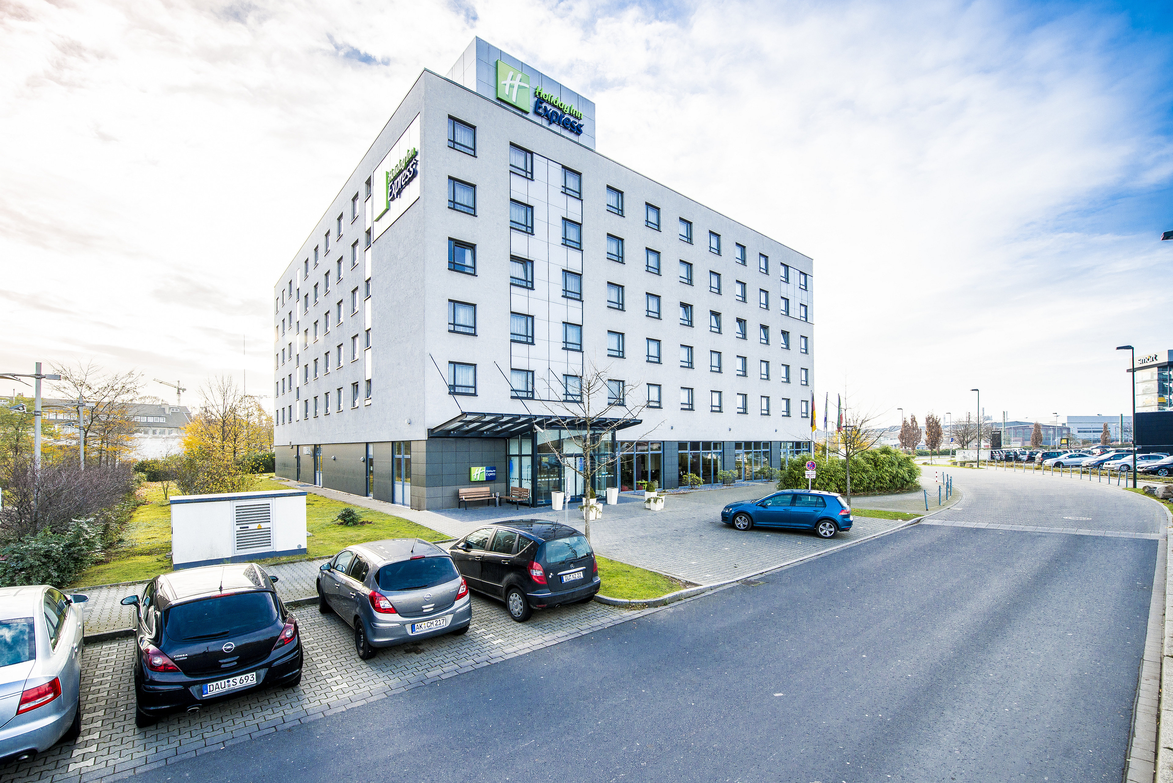 holiday inn express duesseldorf city nord by ihg
