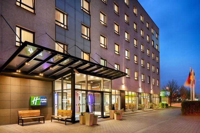 holiday inn express duesseldorf city nord by ihg