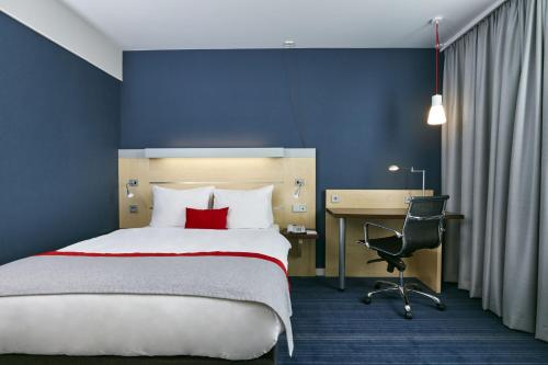 holiday inn express duesseldorf city nord by ihg
