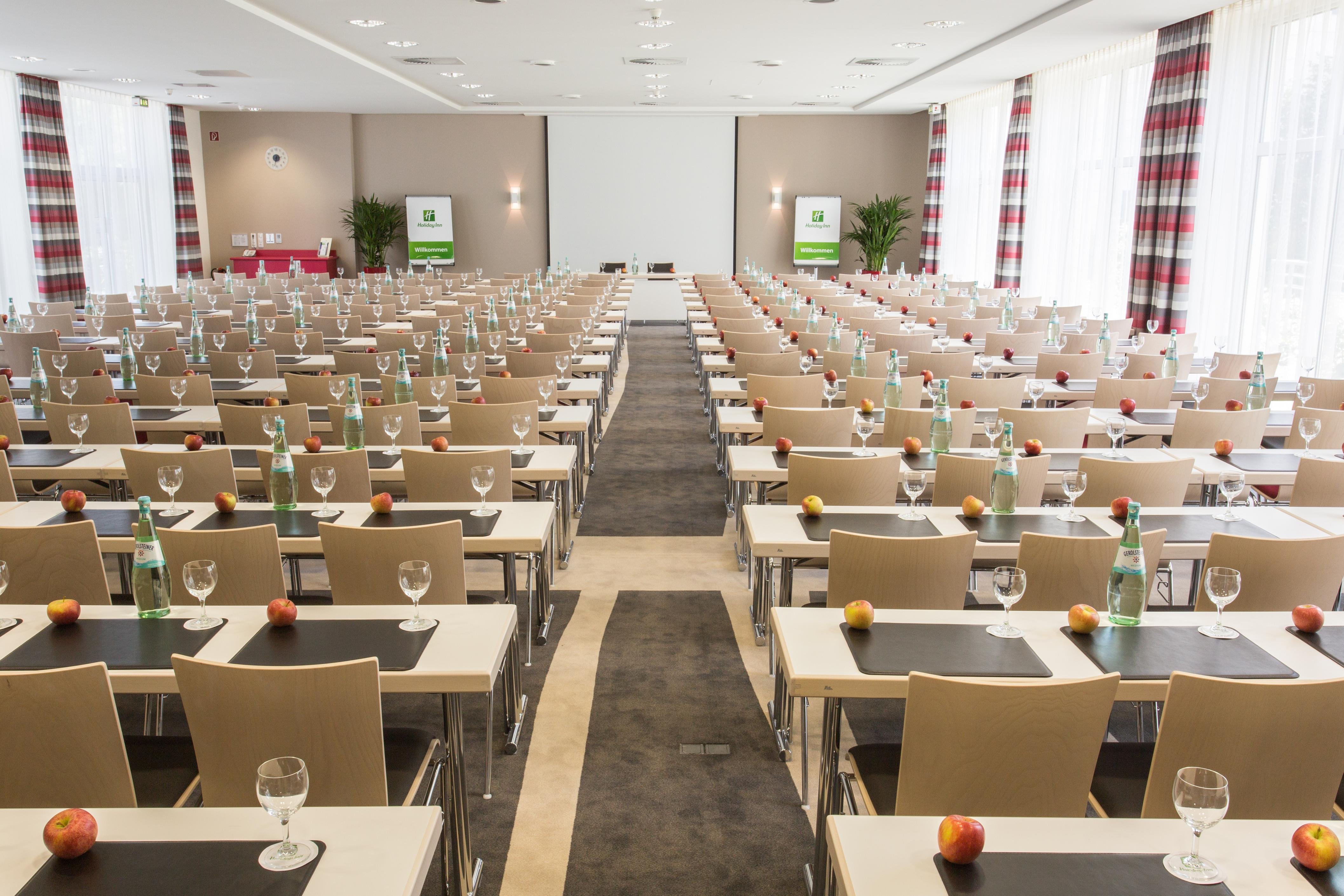 holiday inn dusseldorf neuss by ihg