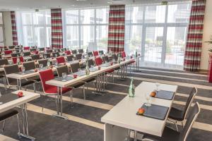 holiday inn dusseldorf neuss by ihg