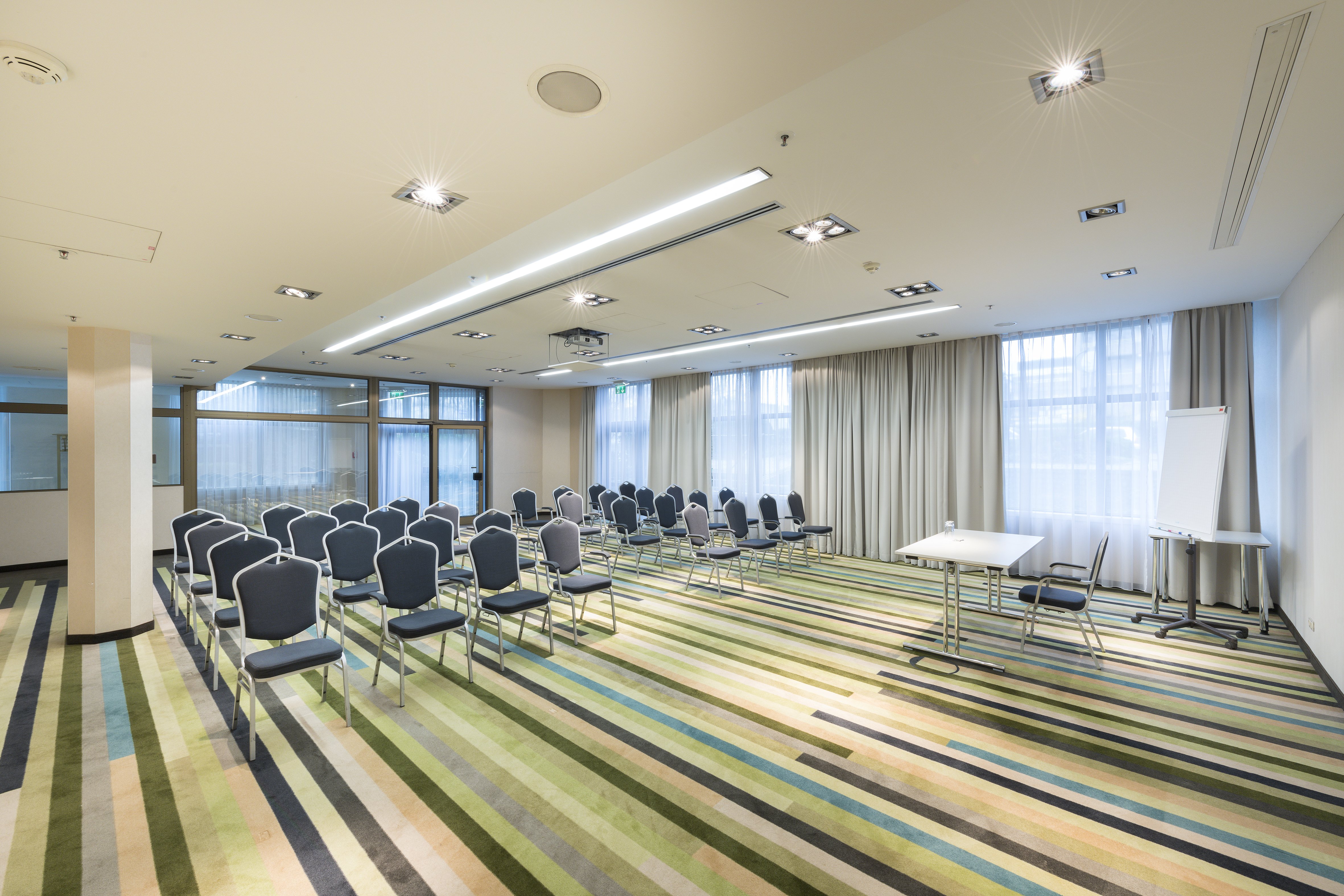 crowne plaza dusseldorf neuss by ihg