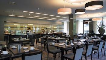 crowne plaza dusseldorf neuss by ihg