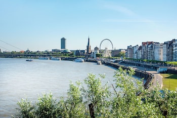 crowne plaza dusseldorf neuss by ihg