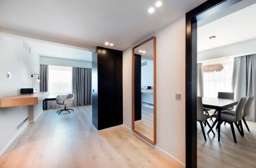 crowne plaza dusseldorf neuss by ihg