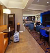 courtyard by marriott indianapolis at the capitol