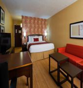 courtyard by marriott indianapolis at the capitol