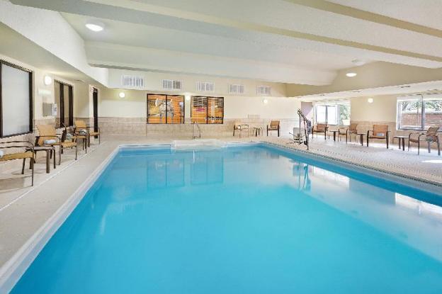 courtyard by marriott indianapolis at the capitol