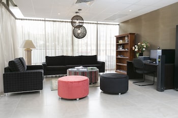the summit apartments