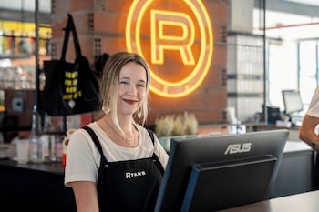 ryans lolas only adults