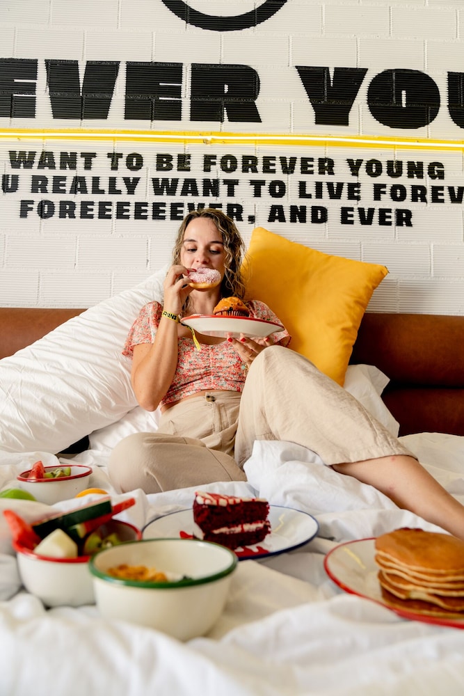 ryans lolas only adults