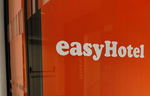easyhotel madrid centro atocha